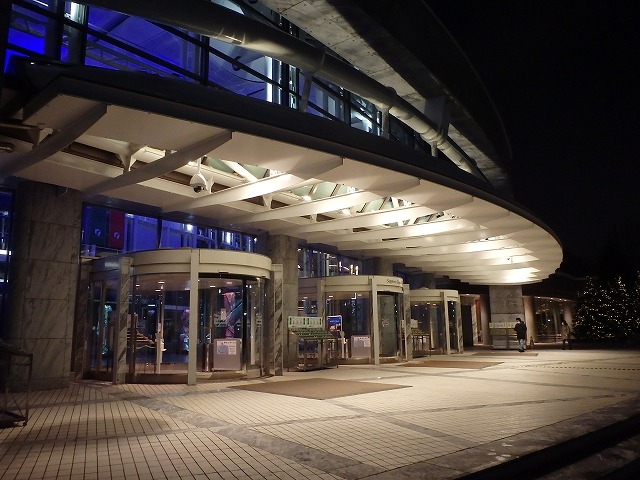 札幌コンサートホールKitaraエントランス