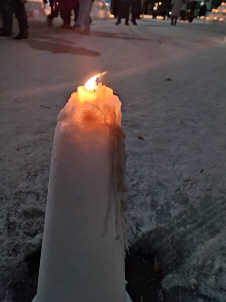 ロウソクの垂れ方もおしゃれ