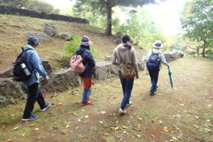 散策する皆さん