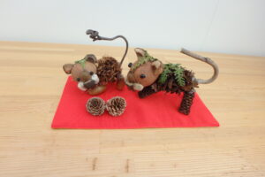 木の実で作った干支の寅