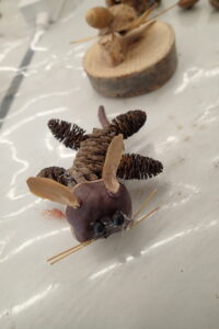 木の実で作った動物