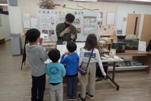 ギンリョウソウのブース