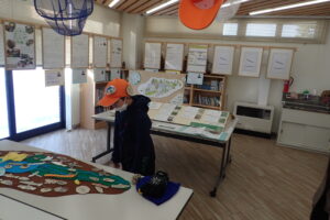 報告展会場の様子