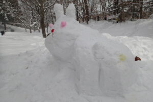 ウサギの雪像