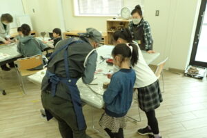 ボランティアさんがサポートしてくれています。