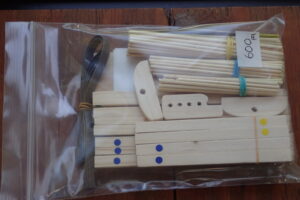 組み立てるだけのキット