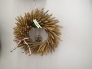 草の穂だけで作ったリース