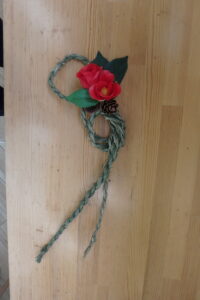 スゲのなわで作ったお正月のリース