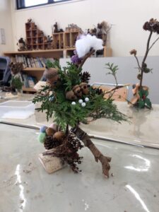 鳥の巣をかたどったオブジェ