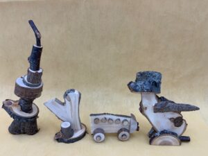 木片で作ったオブジェ