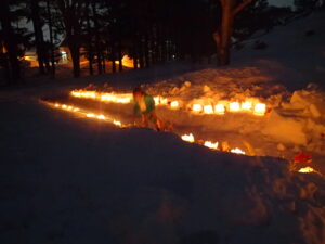 スノーキャンドルの灯った会場