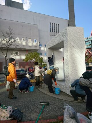 「今年の安田侃さんの彫刻清掃も終了」の画像