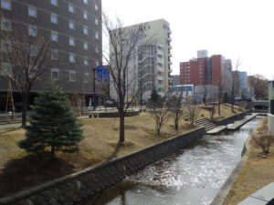 3月28日の公園内南4条の様子