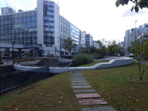 西野作品の彫刻スノーリング