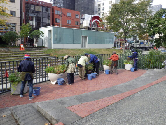 「花くらぶも活動再開」の画像
