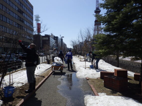 「令和4年度の公園ボランティア活動開始」の画像