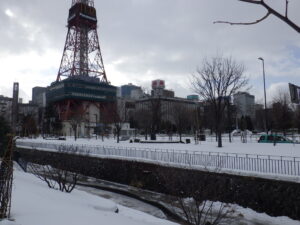 令和5年1月5日の北1条からテレビ塔を望む様子