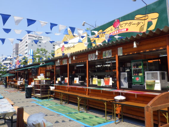 「狸二条ビアガーデンが始まりました」の画像