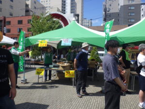 8月26日に開催された「札幌水源の森づくり」の様子