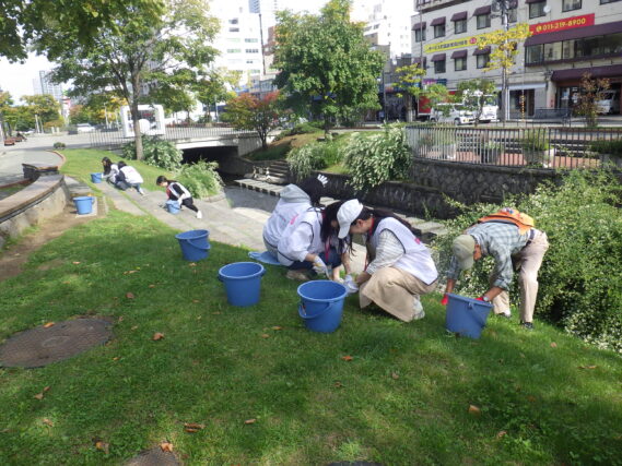 「お助け隊に企業さんが参加 ブタナとの戦い」の画像