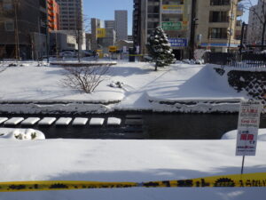 12月27日の南4条の創成川の様子