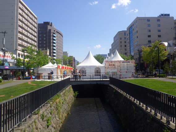 さっぽろ焼き鳥テラスの全景