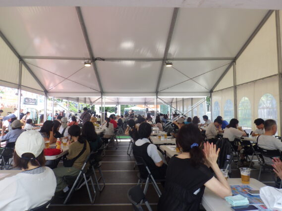 沖縄フェスの客席の様子