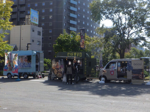 ハロウィンに出店した移動販売車