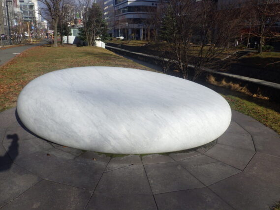 シートをかける前の天秘