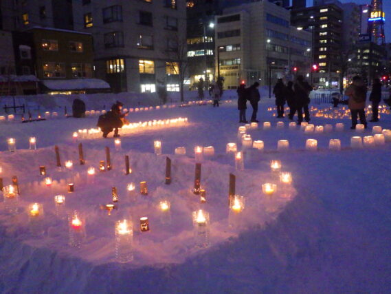 キャンドルが点灯している様子