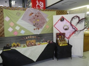 広報さっぽろの案内訂正とおひなさま