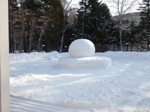 オブジェ作製中