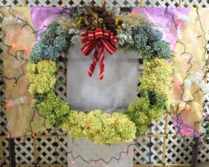 直径1メートルを超える巨大リース