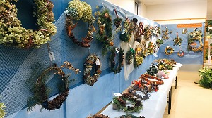 手作りクリスマスリース