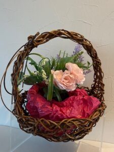 クラフト講習会「青森産あけびで作るフラワーバスケット」の受講者募集がはじまりました