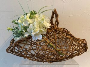 アナベルバスケット　あけび