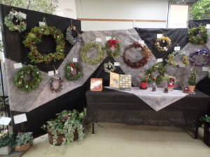 正面出入り口から近い展示会場の様子
今年初登場のアドベントカレンダーも。