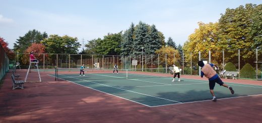 吉田川公園テニスコート